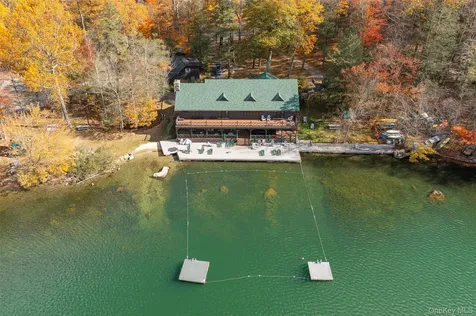 9 Barrett Circle Court Carmel NY 10512