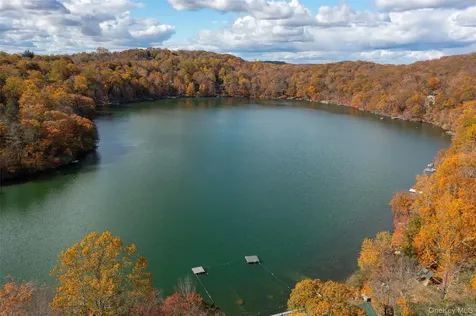 9 Barrett Circle Court Carmel NY 10512