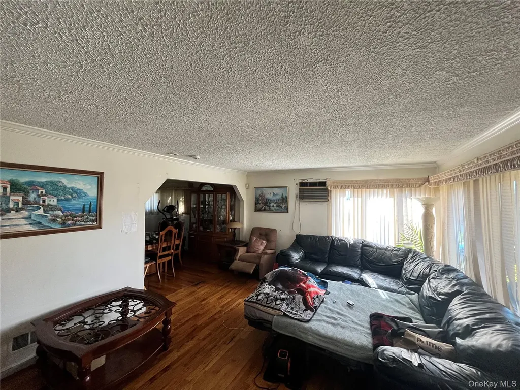 46 Heathcote Road Yonkers NY 10710
