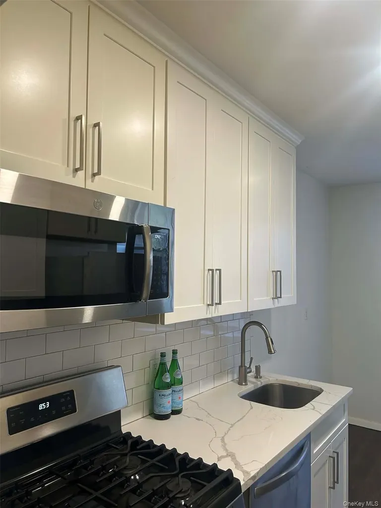 1111 Midland Avenue Bronxville NY 10708