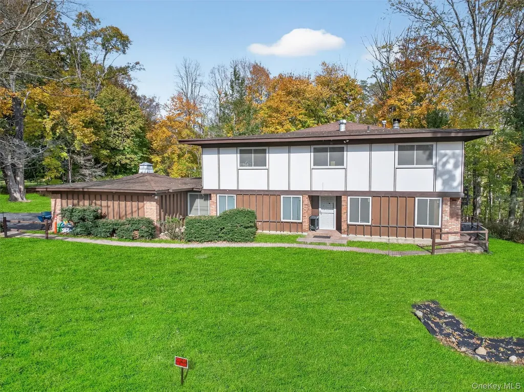 2 Kings Gate Road Suffern NY 10901