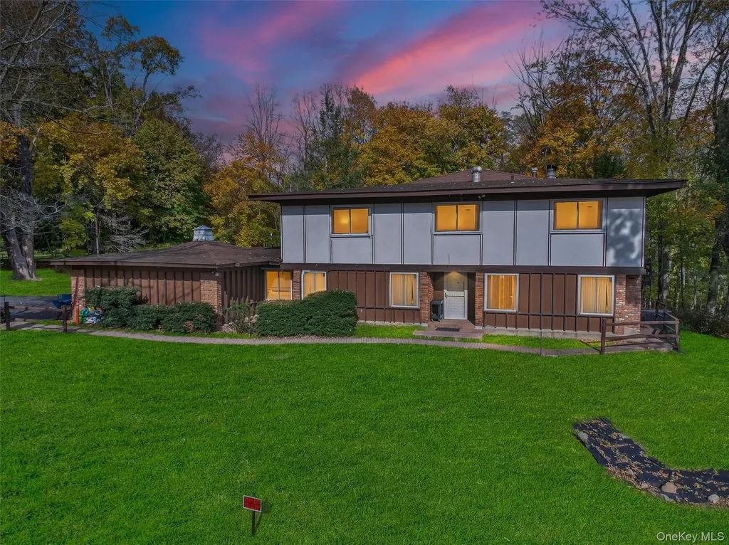 2 Kings Gate Road Suffern NY 10901