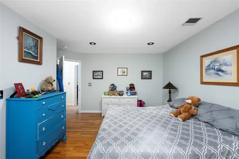 36 Troxell Trail Carmel NY 10512