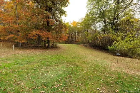 36 Troxell Trail Carmel NY 10512