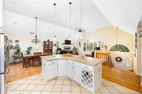 36 Troxell Trail Carmel NY 10512