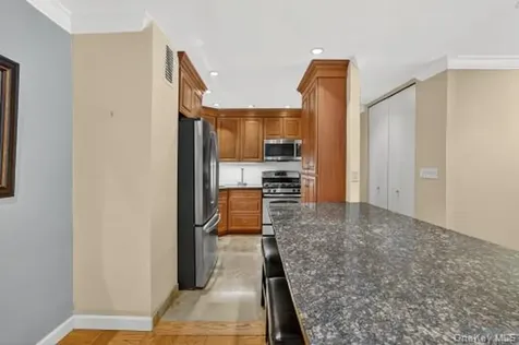 25 Lake Street White Plains NY 10603