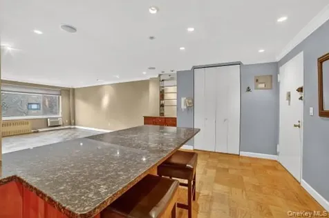 25 Lake Street White Plains NY 10603