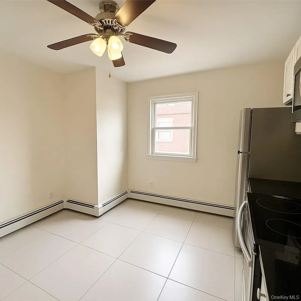 39 W Main Street Middletown NY 10940