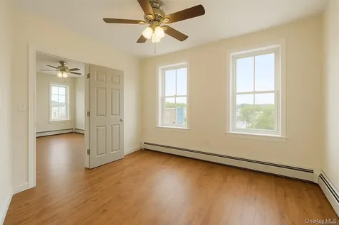 39 W Main Street Middletown NY 10940