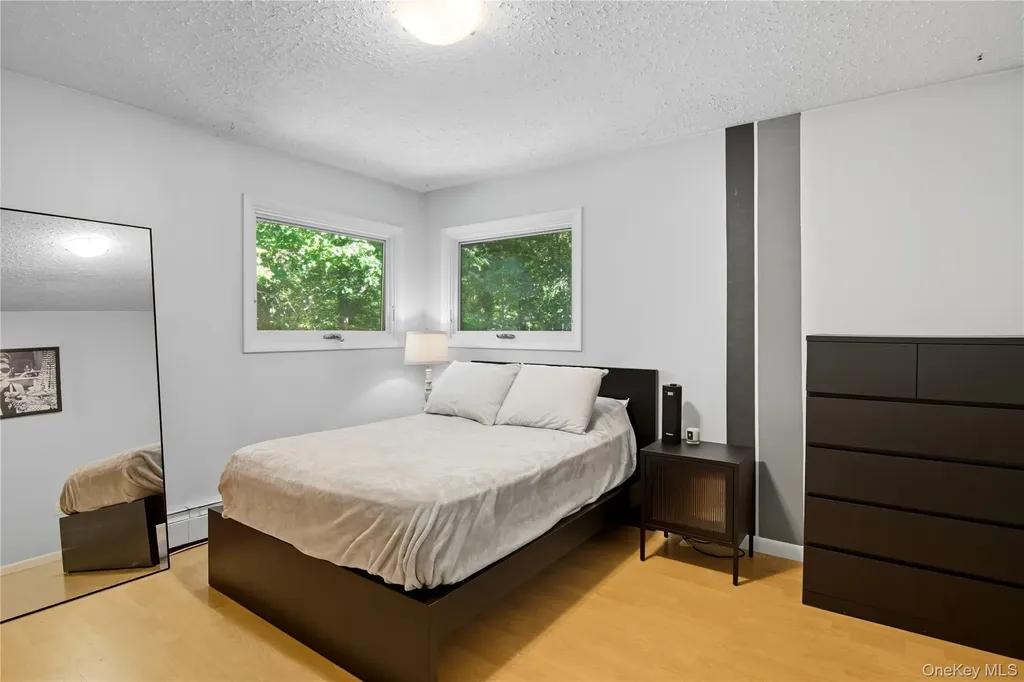 341 River Road Saint James NY 11780