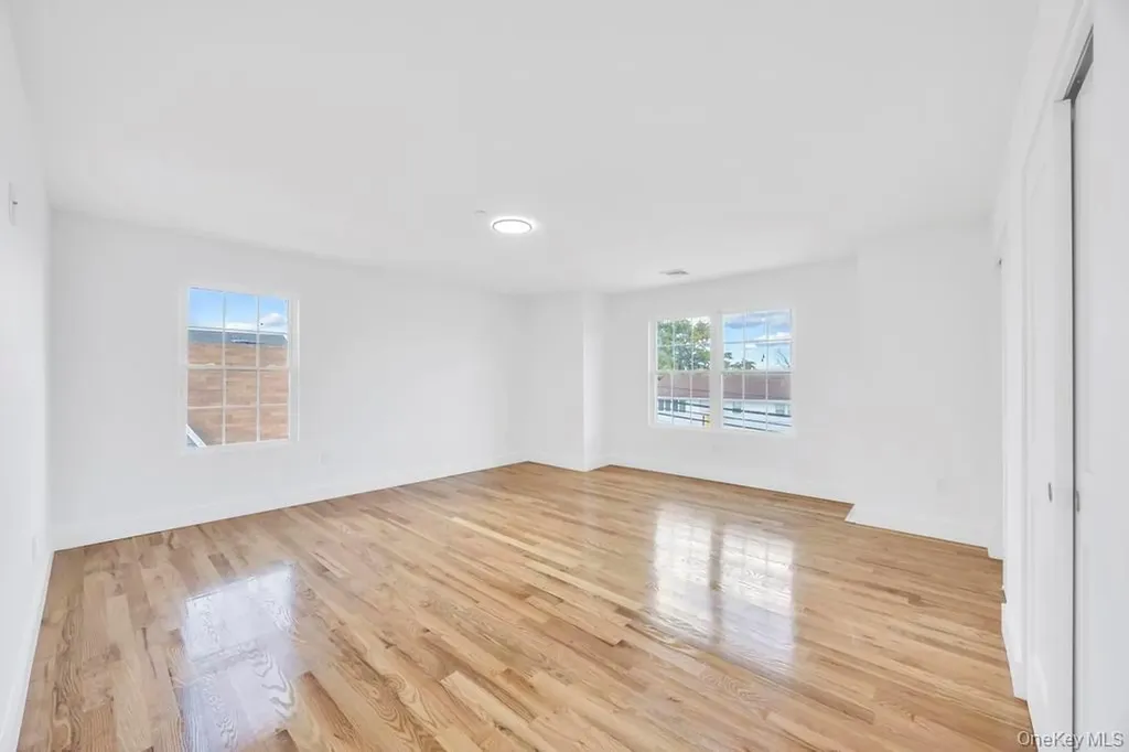 322 Miller Avenue Freeport NY 11520