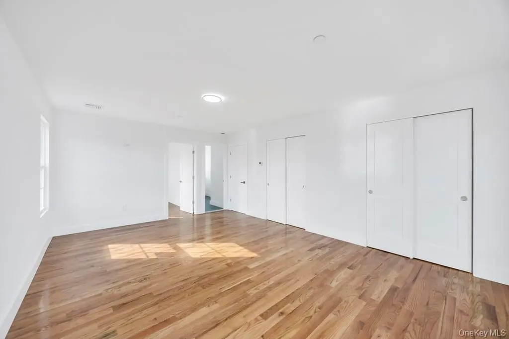 322 Miller Avenue Freeport NY 11520
