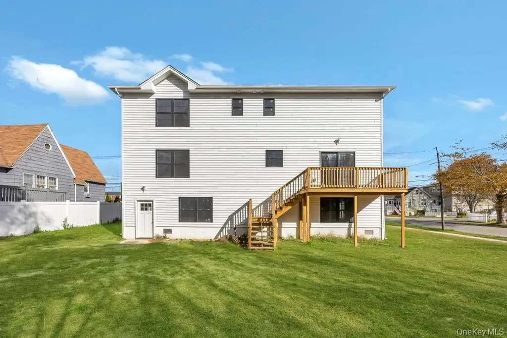 322 Miller Avenue Freeport NY 11520