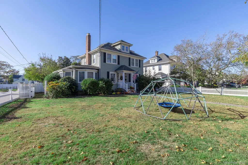 108 Jayne Avenue Patchogue NY 11772