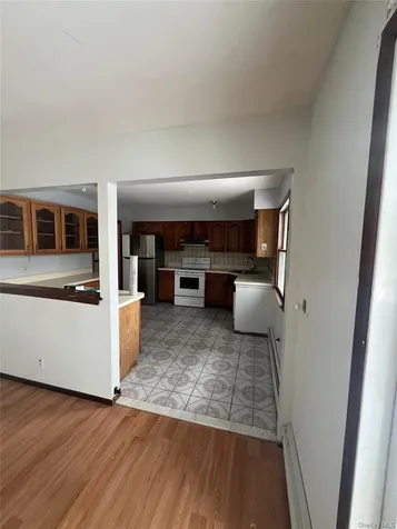 60 New Hampshire Avenue Bay Shore NY 11706
