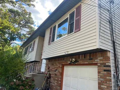 60 New Hampshire Avenue Bay Shore NY 11706