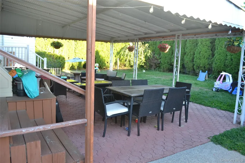 108 Justice Street West Babylon NY 11704