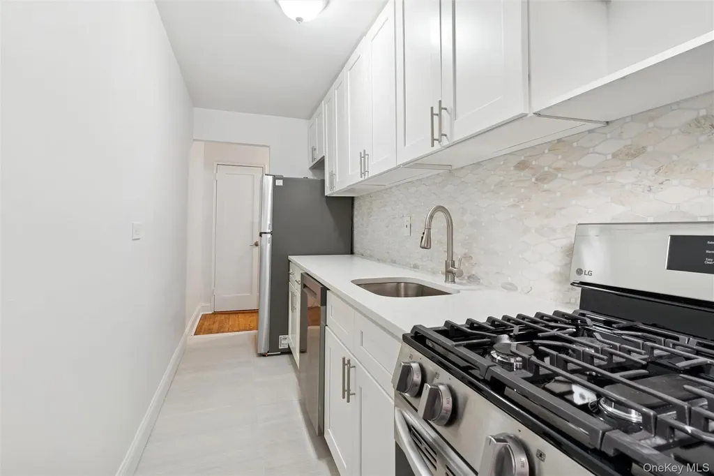 67-12 Yellowstone Boulevard Forest Hills NY 11375