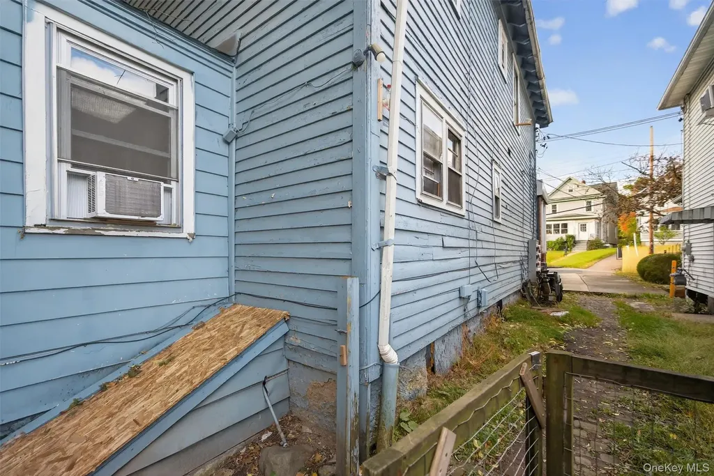 72 Wisner Avenue Newburgh NY 12550