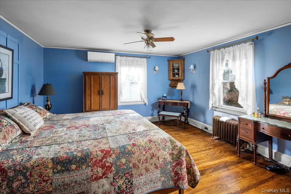 331 Mineola Boulevard Mineola NY 11501