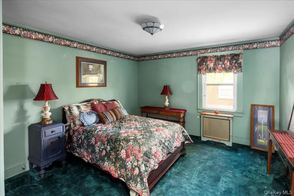 331 Mineola Boulevard Mineola NY 11501