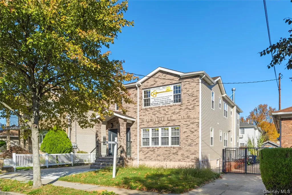24533 147th Road Rosedale NY 11422