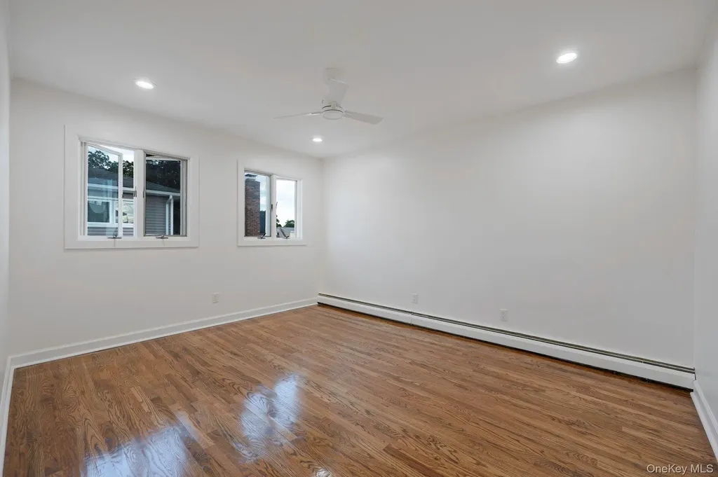 76 Hamilton Avenue Massapequa NY 11758