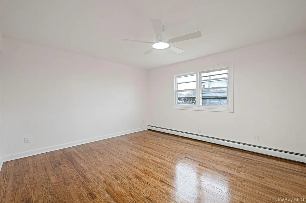 76 Hamilton Avenue Massapequa NY 11758