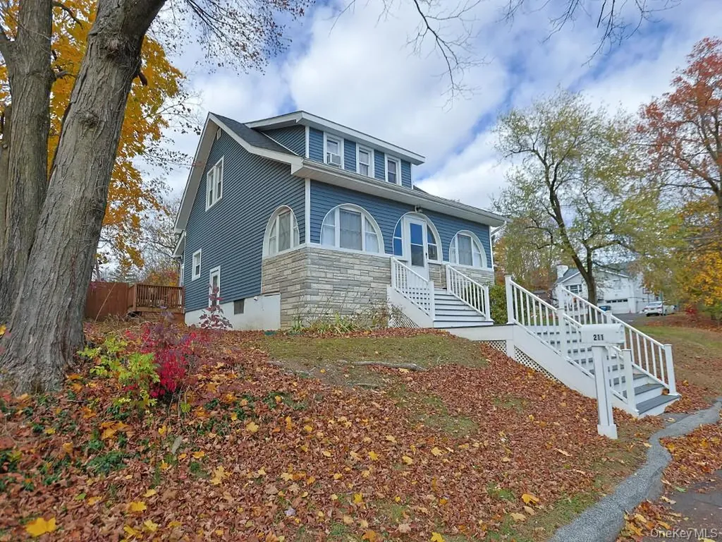 211 Prospect Avenue Maybrook NY 12543