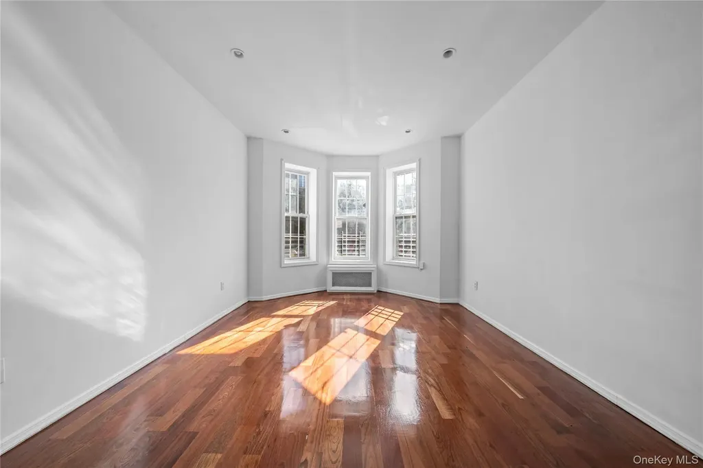 1323 Sutter Avenue Brooklyn NY 11208