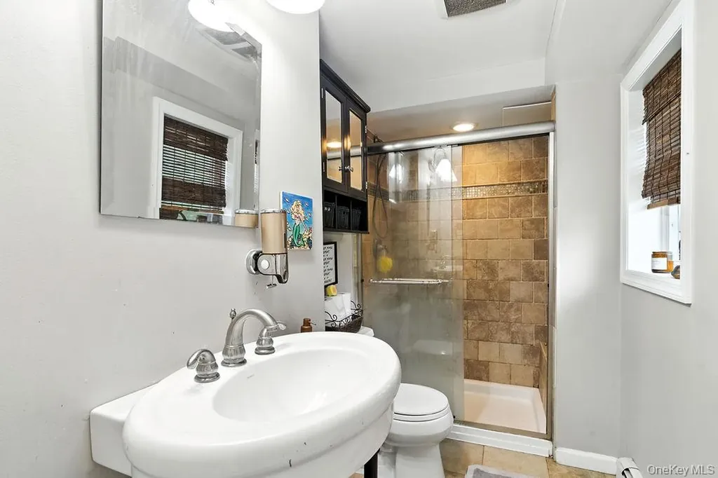 21 Macarthur Avenue Plainview NY 11803