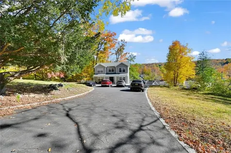 3764 Wood Street Jefferson Valley NY 10535