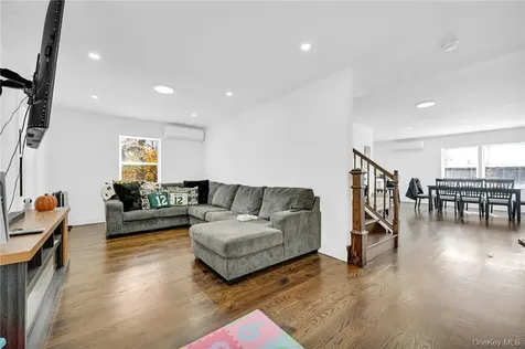 3764 Wood Street Jefferson Valley NY 10535