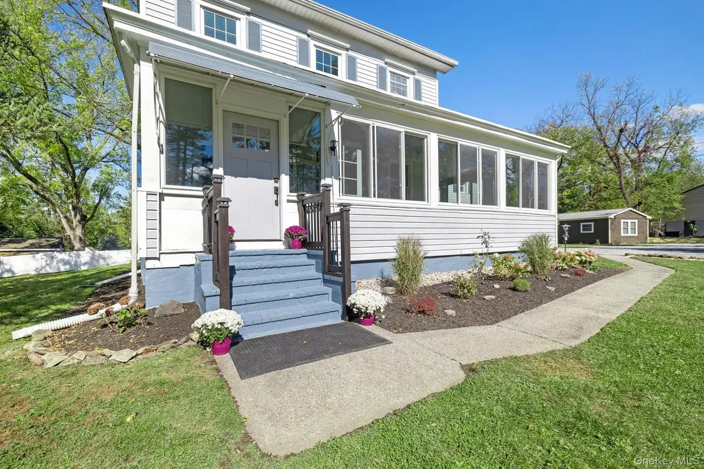 32 Old Glenham Road Beacon NY 12508
