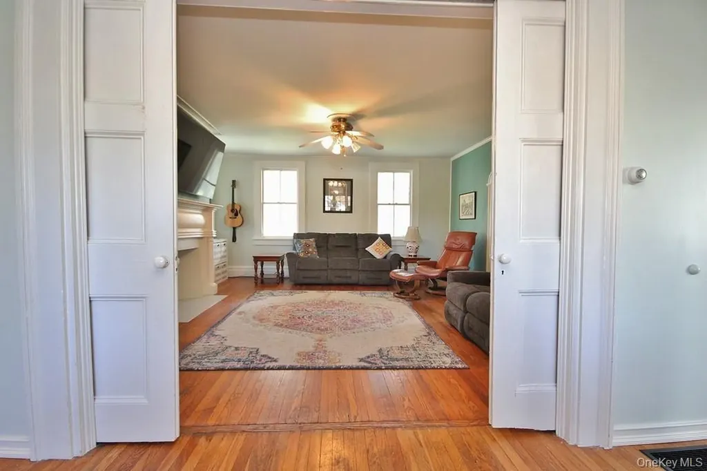 32 Old Glenham Road Beacon NY 12508