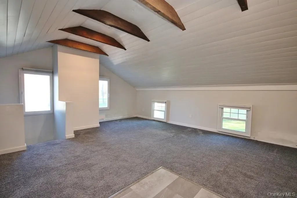 32 Old Glenham Road Beacon NY 12508
