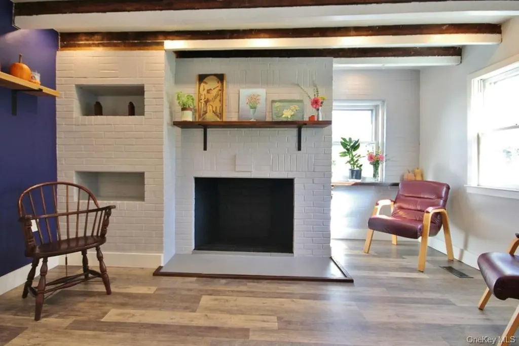 32 Old Glenham Road Beacon NY 12508