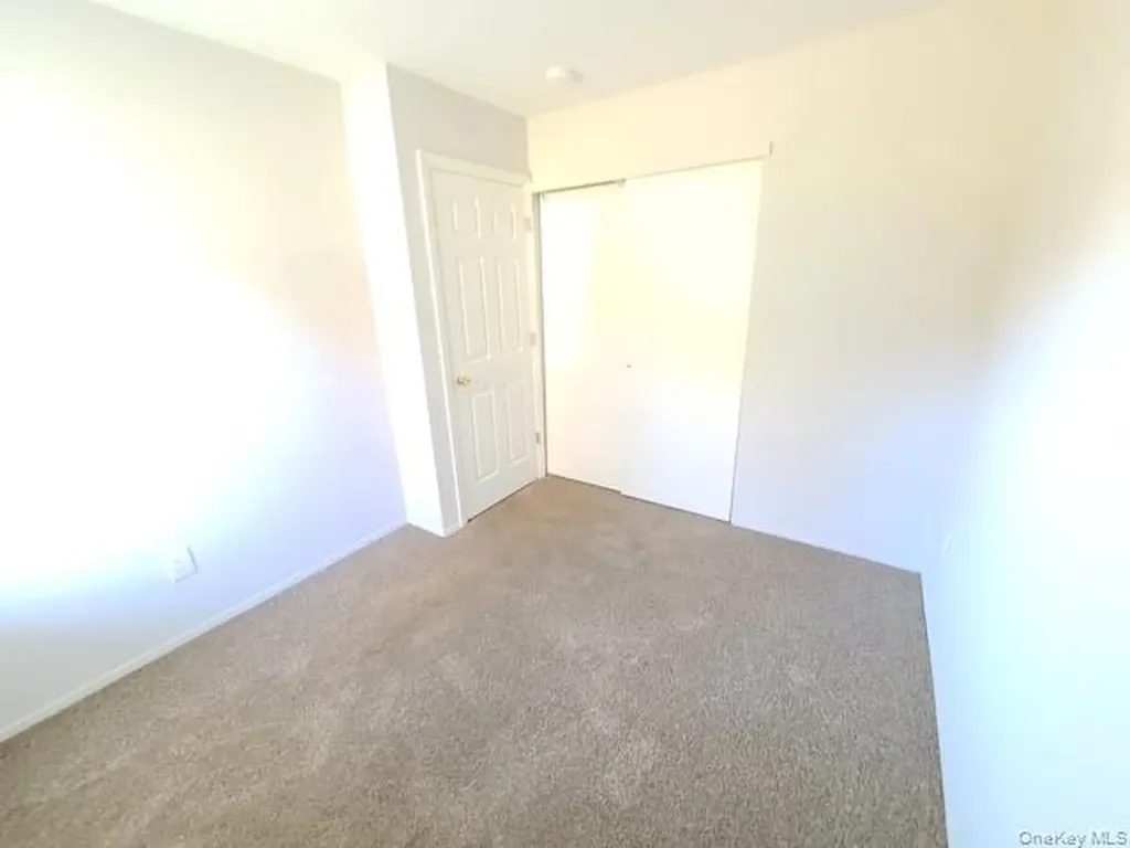 45 Malcolm Way Riverhead NY 11901