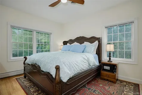 28 Heritage Court Tuxedo Park NY 10987