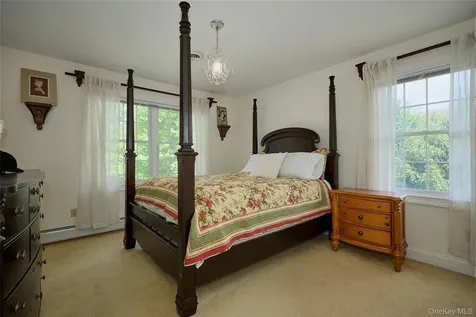 28 Heritage Court Tuxedo Park NY 10987
