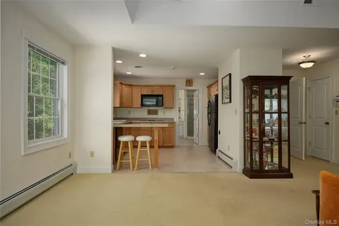 28 Heritage Court Tuxedo Park NY 10987