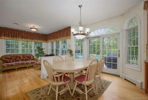 28 Heritage Court Tuxedo Park NY 10987