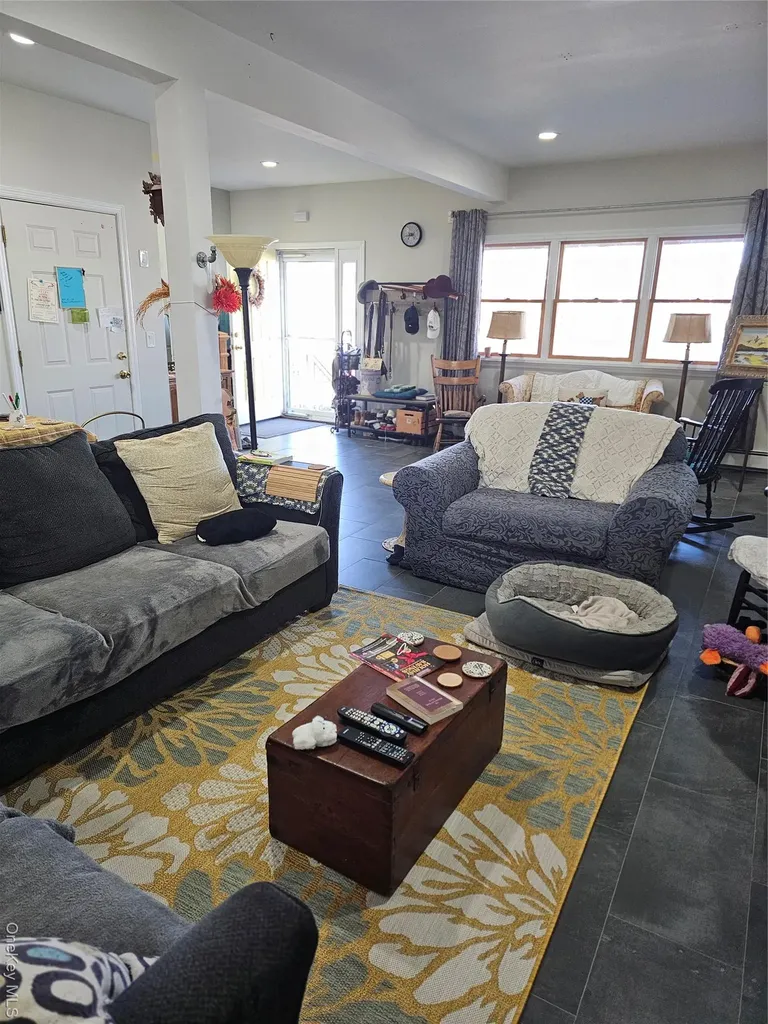 26 Mitchell Avenue Babylon NY 11702