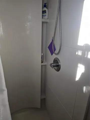 26 Mitchell Avenue Babylon NY 11702