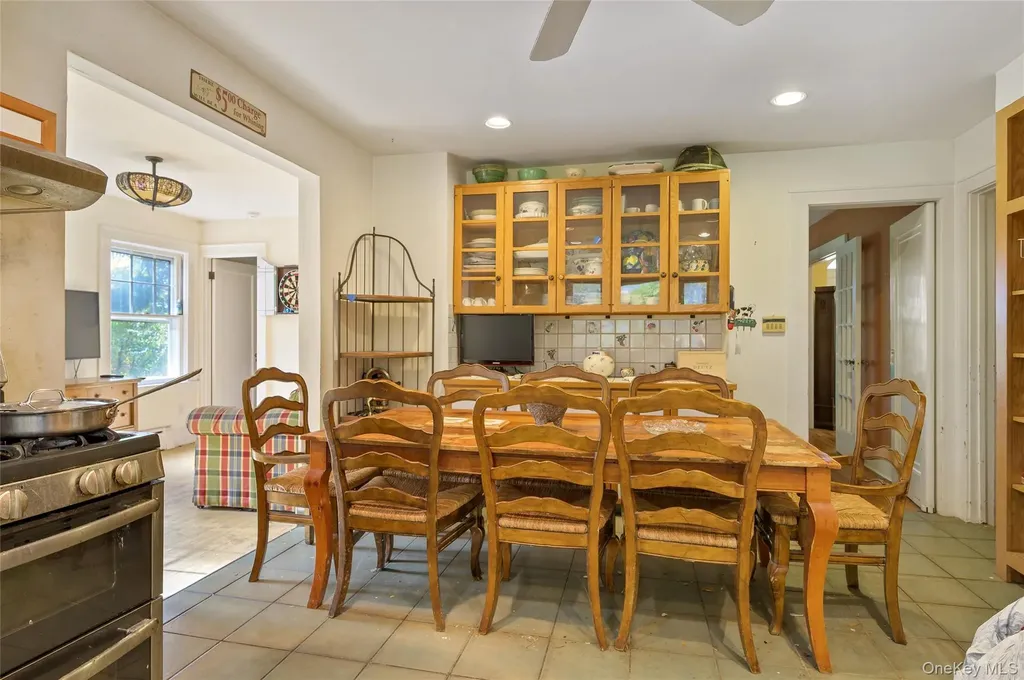 48 Mustato Road Katonah NY 10536
