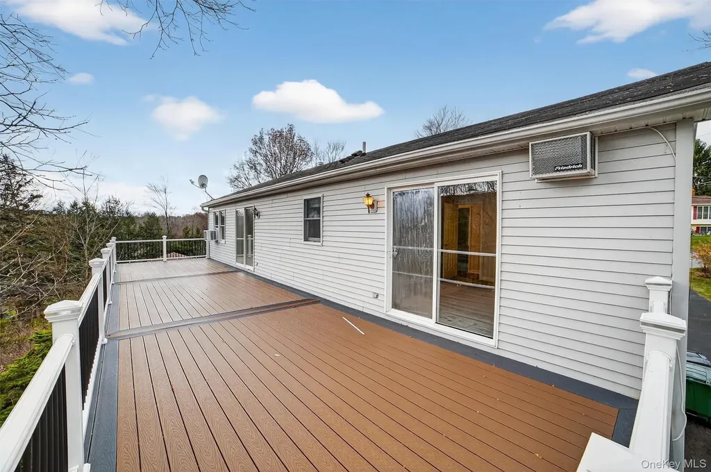 7 Richard Road Mahopac NY 10541