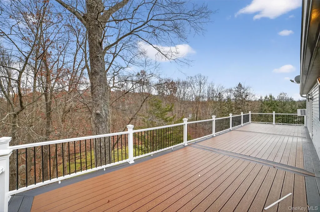 7 Richard Road Mahopac NY 10541