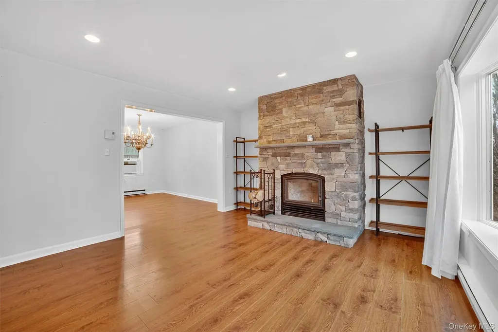 7 Richard Road Mahopac NY 10541