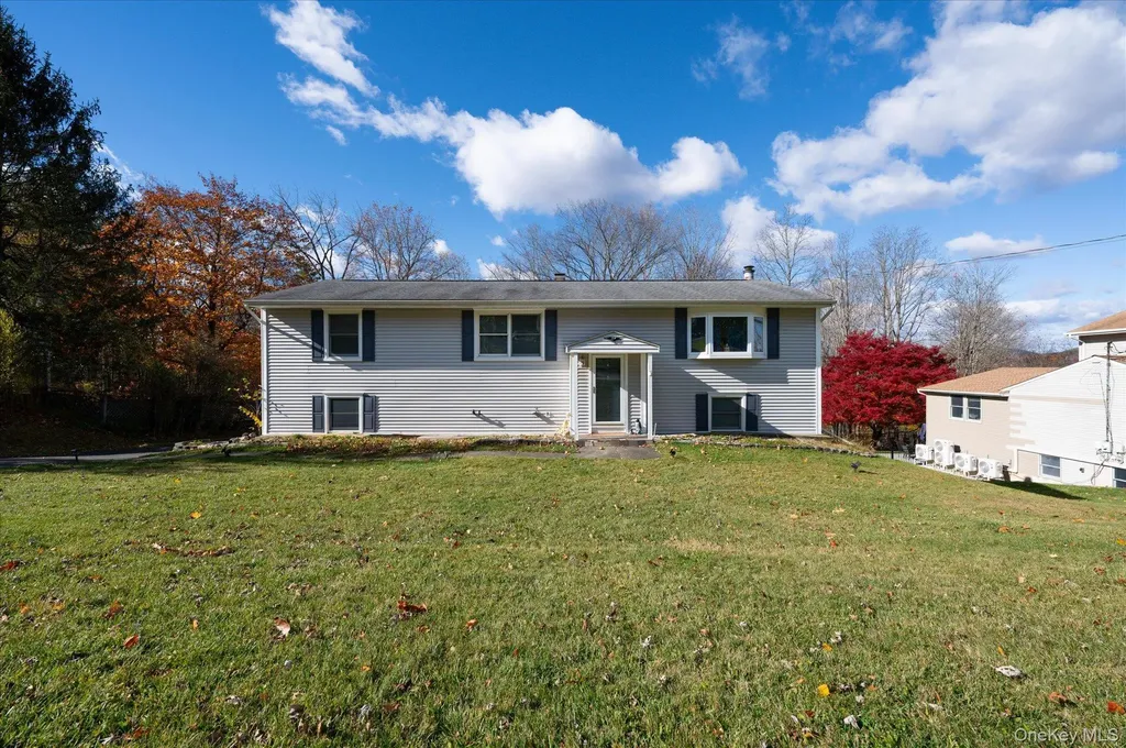 40 Saint Michaels Terrace Carmel NY 10512