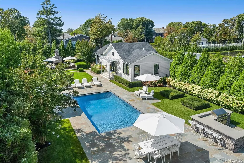 13 Beach Lane Westhampton Beach NY 11978